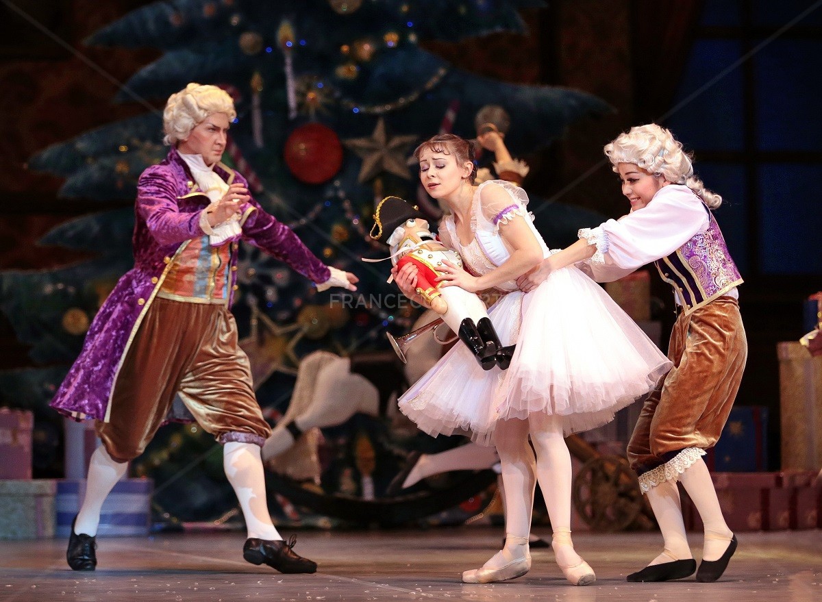 CASSENOISETTE Ballet du Bolchoï 21/22 au cinéma Pathé Live