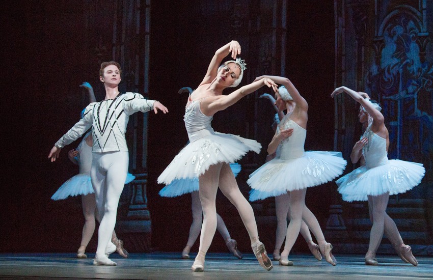 Opera National De Russie Lac Des Cygnes LE LAC DES CYGNES 2020 - Opéra National Russe - FranceConcert